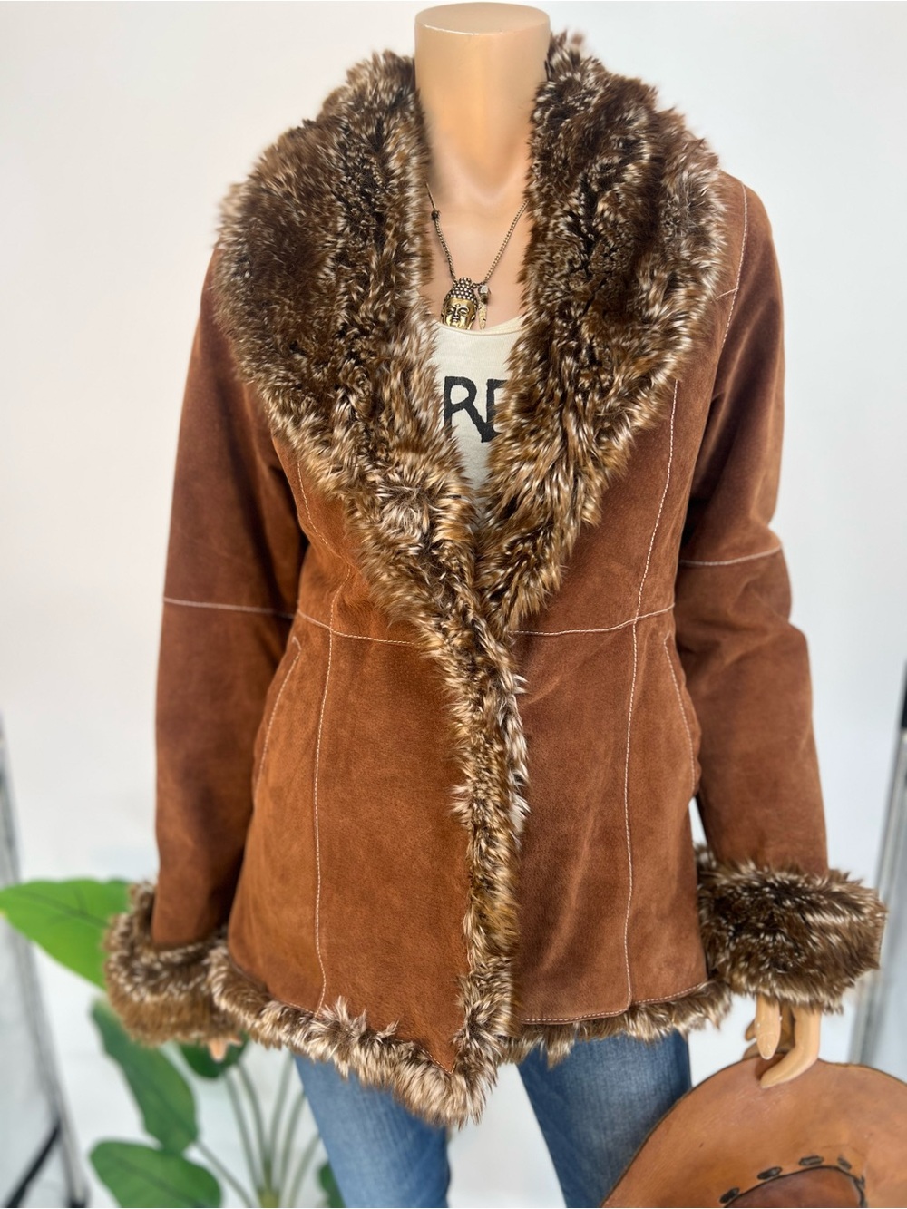 Vintage Penny Lane style brown suede jacket with faux fur trim size M Wilson’s